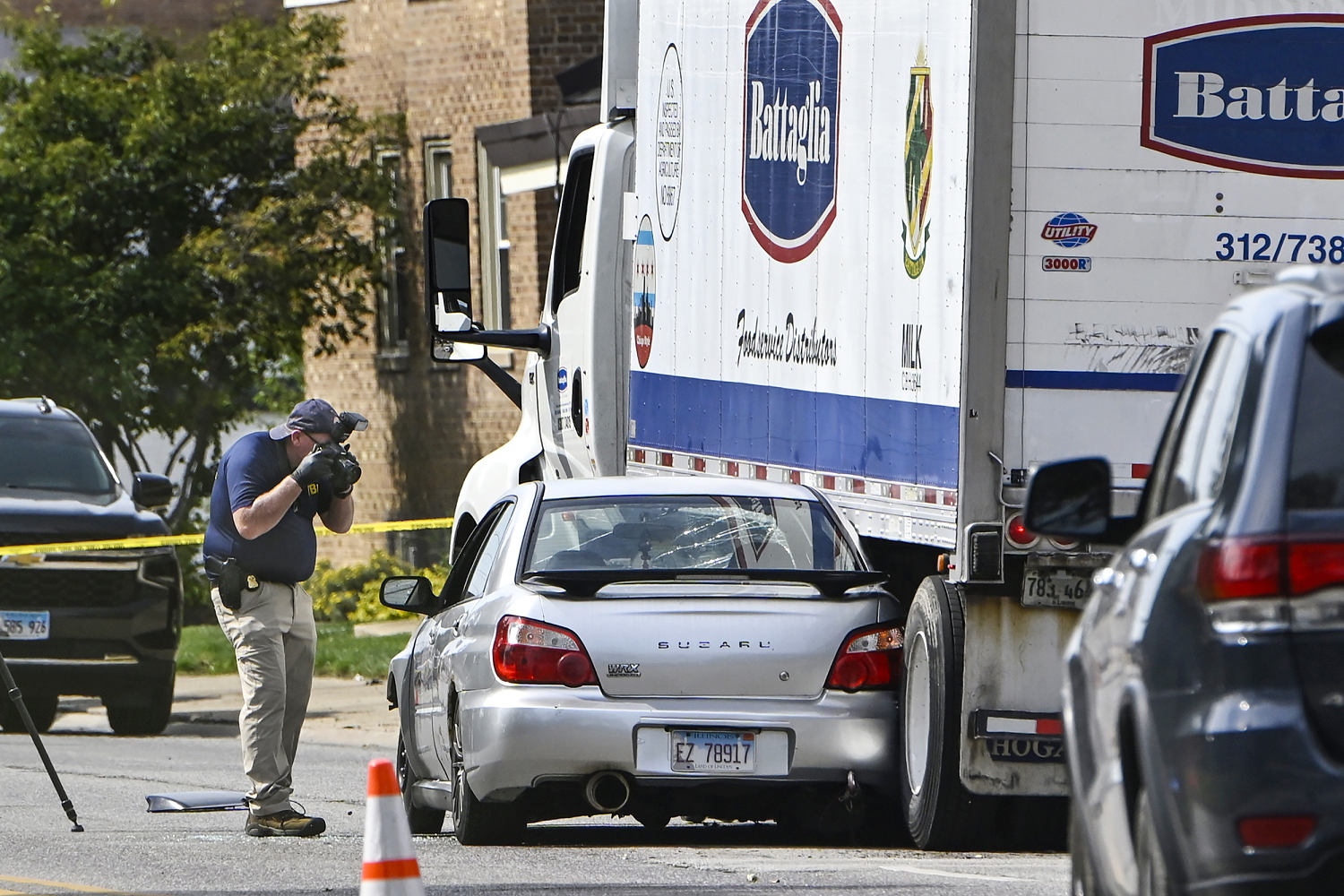 ICE officers in fatal Chicago shooting were not wearing body cameras