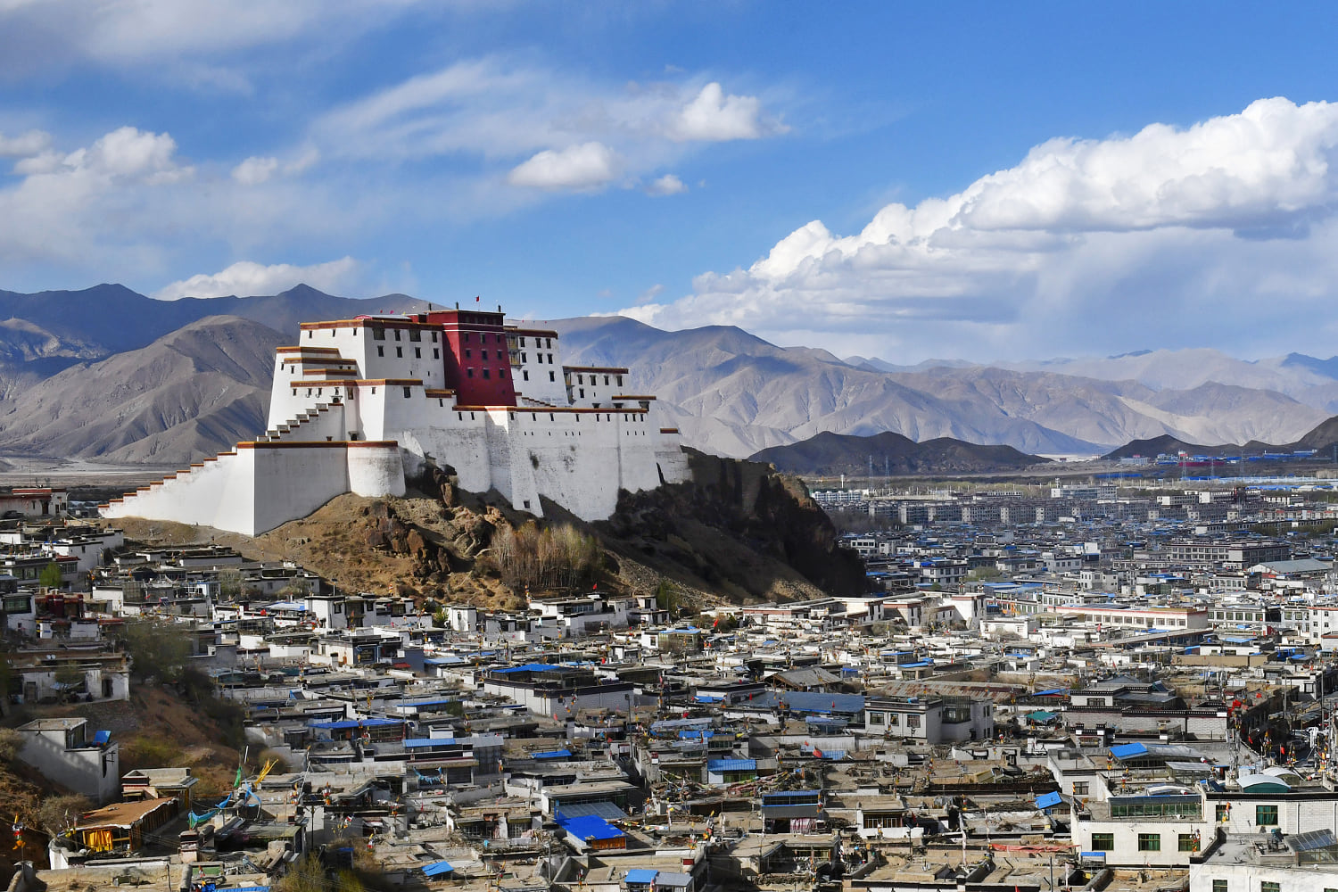 Brand apologizes over fireworks stunt in Tibet after backlash