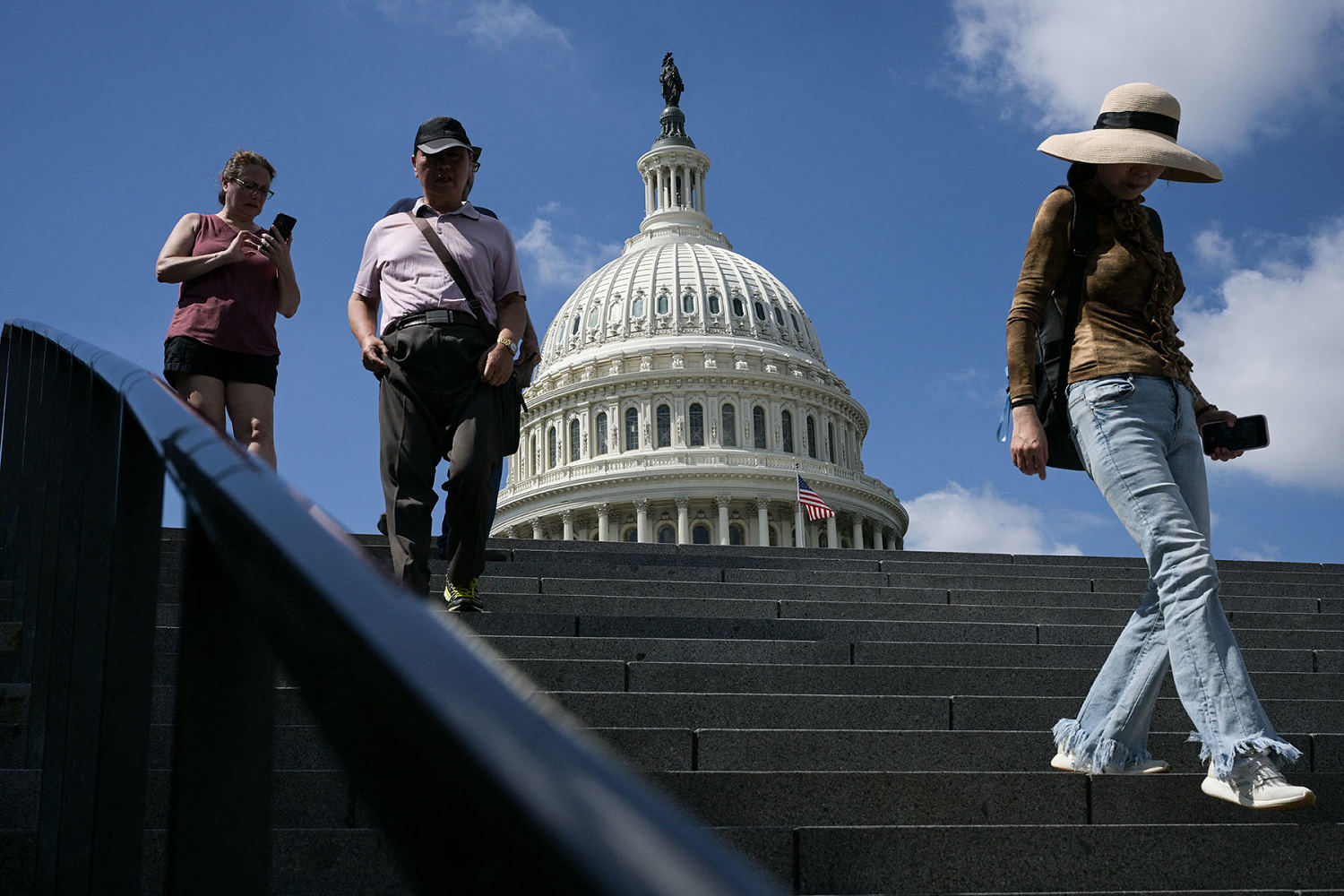 White House lays groundwork for mass government firings if there's a shutdown