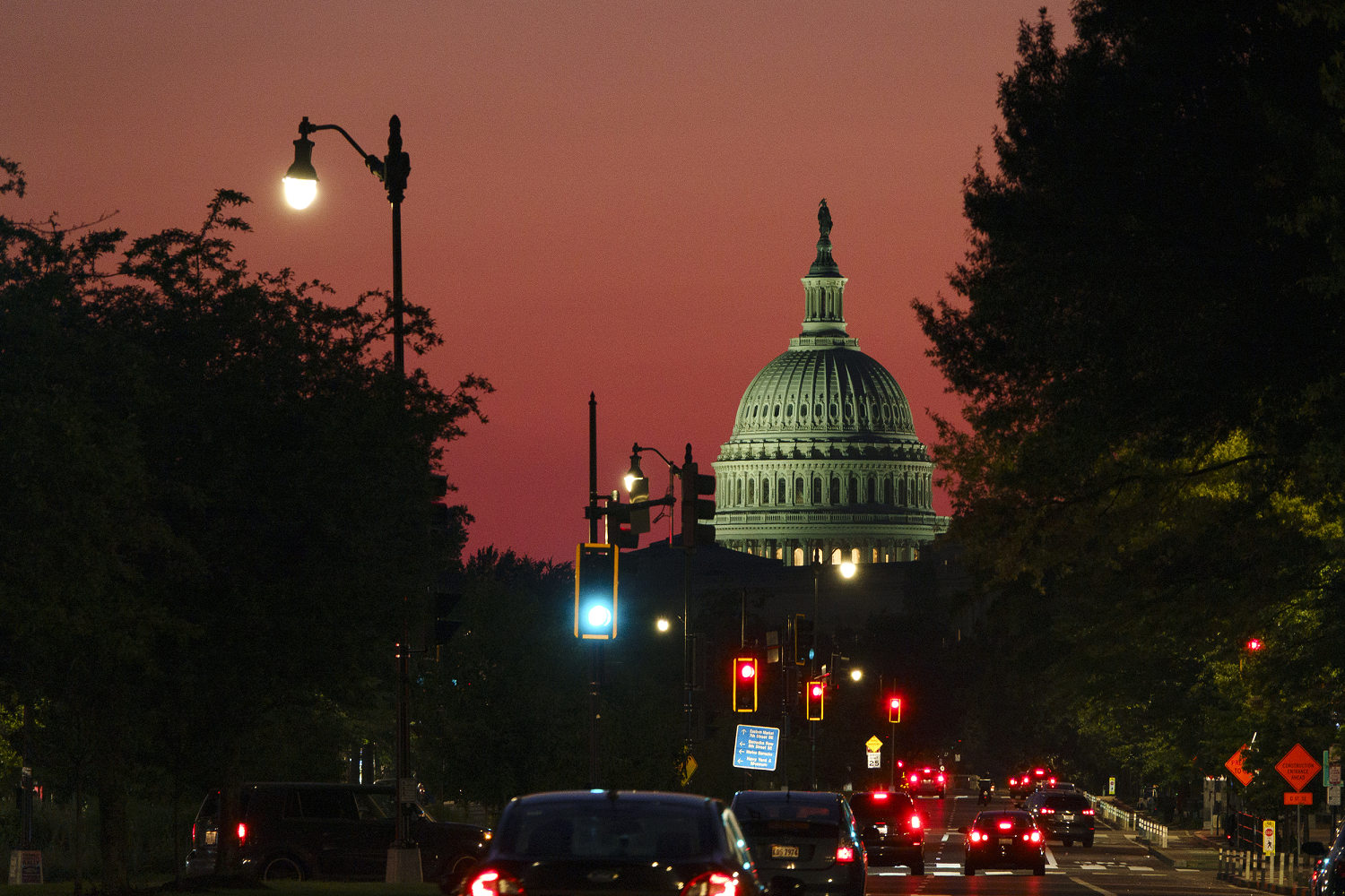Federal employees are told to brace for a shutdown — and blame Democrats