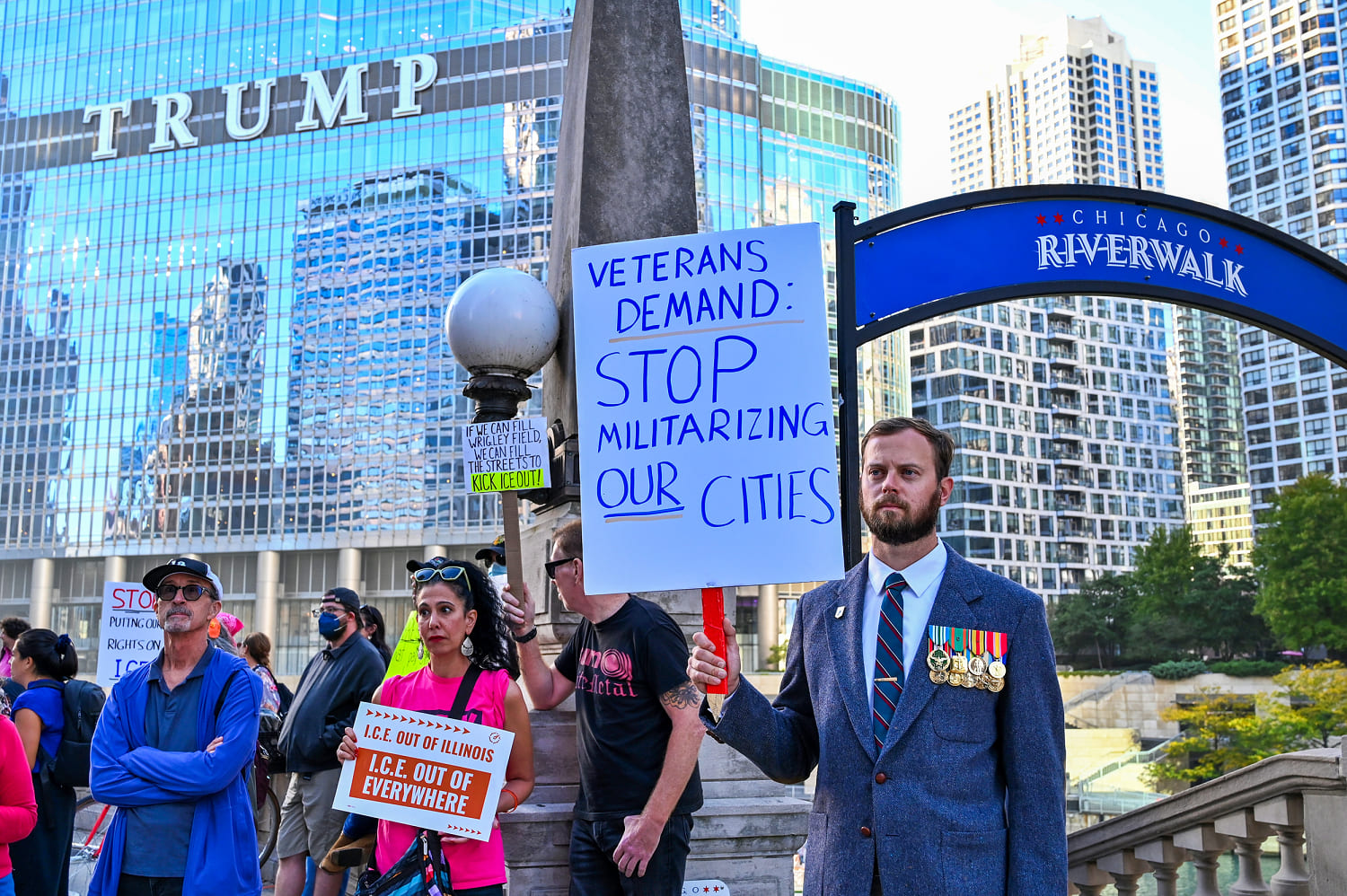 Illinois officials issue orders and file lawsuits as protesters clash with immigration agents