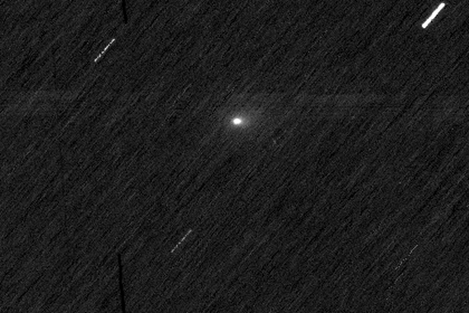 Rare images capture a comet from outside our solar system whizzing by Mars