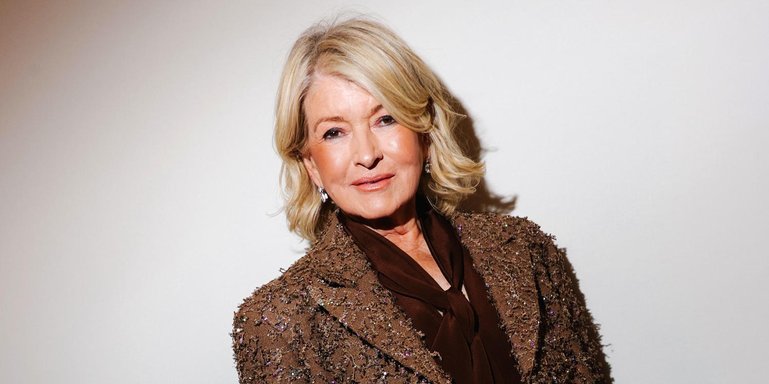 Martha Stewart Responds to Fan's Question on Her Most Recent Thirst Trap