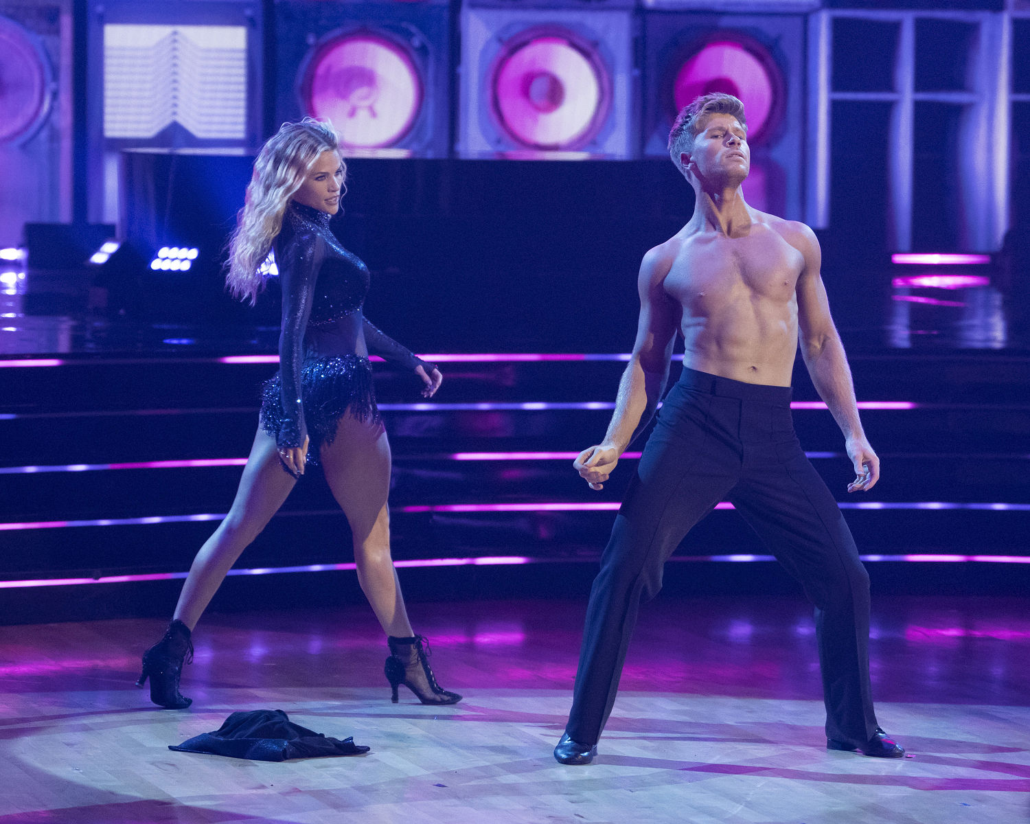 Robert Irwin Has Jaw-Dropping Shirtless 'DWTS' Moment: Watch His Dance