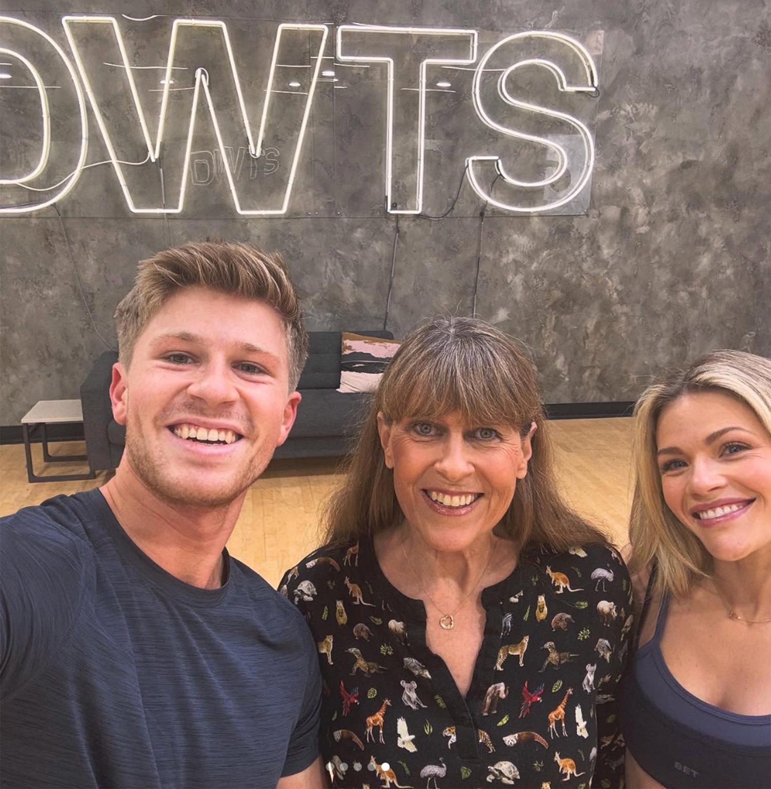 Robert Irwin Opens Up About Emotional Week of ‘DWTS’ and Why He’s Dedicating Dance to His Mom