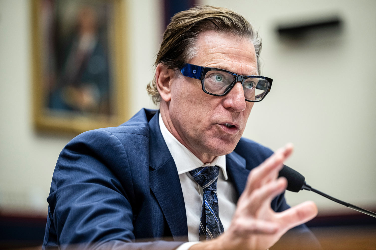 Acting FEMA head resigns