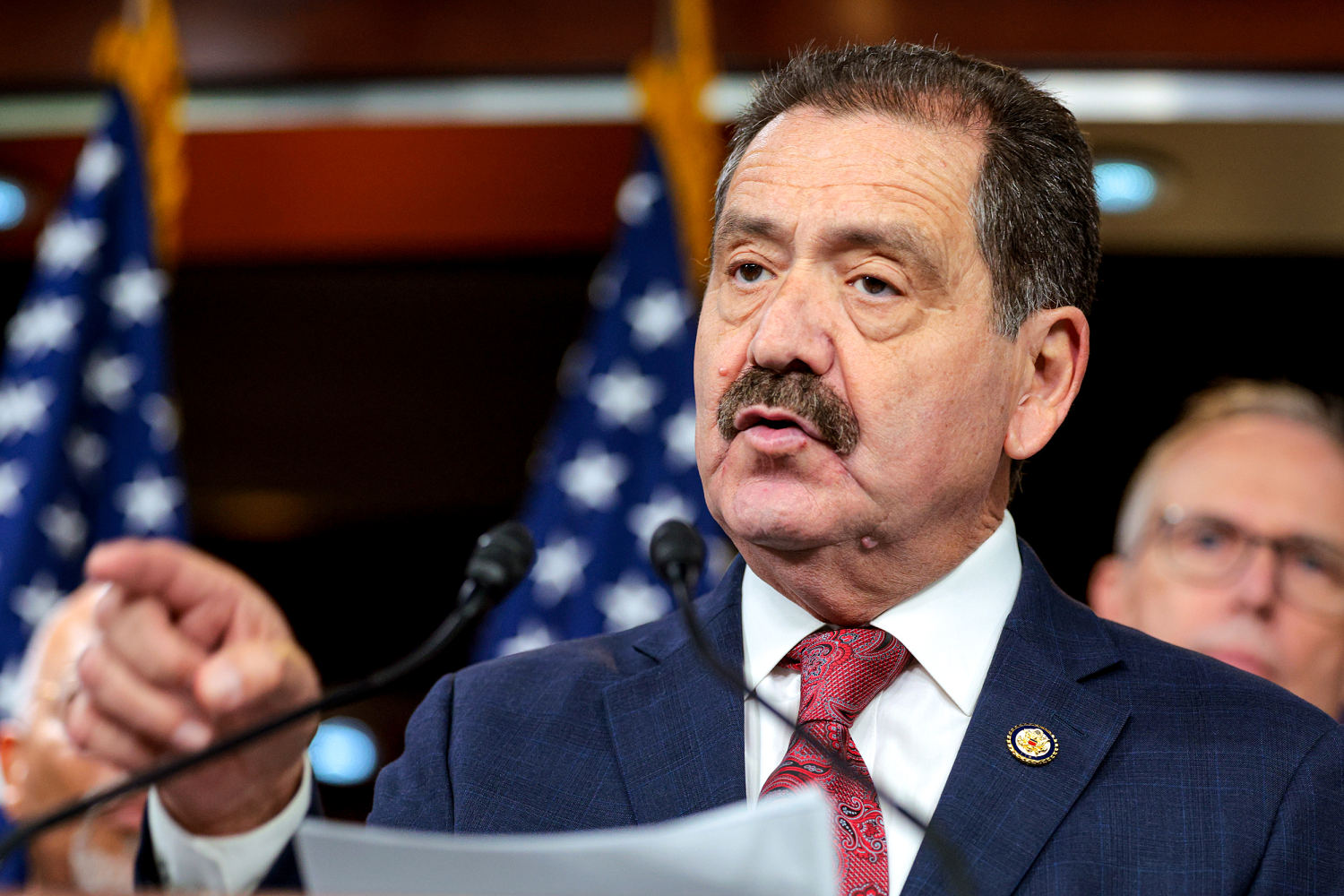 House rebukes Democratic Rep. Chuy Garcia for succession scheme