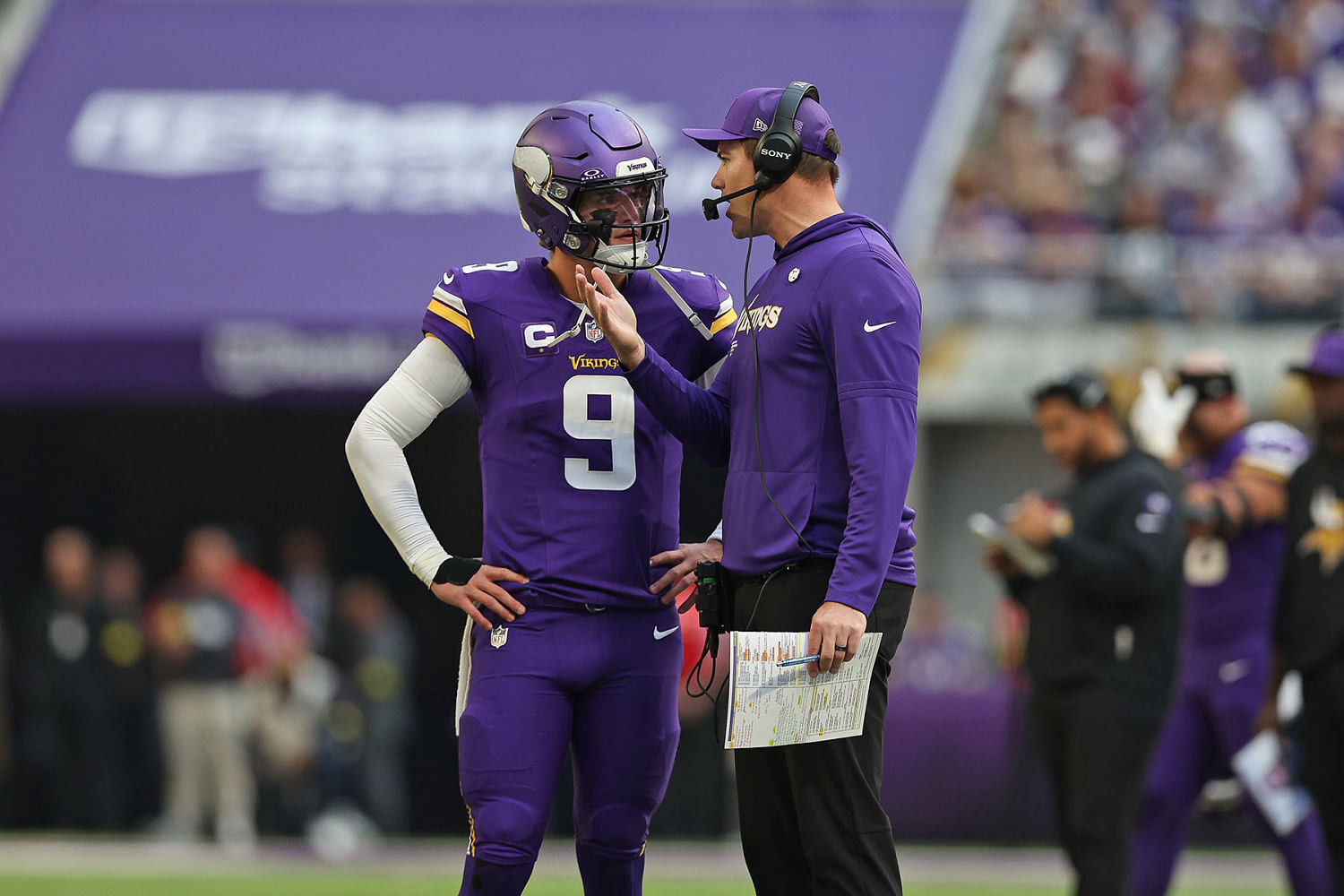 The Vikings had three quarterbacks to choose from — but may have picked the wrong one