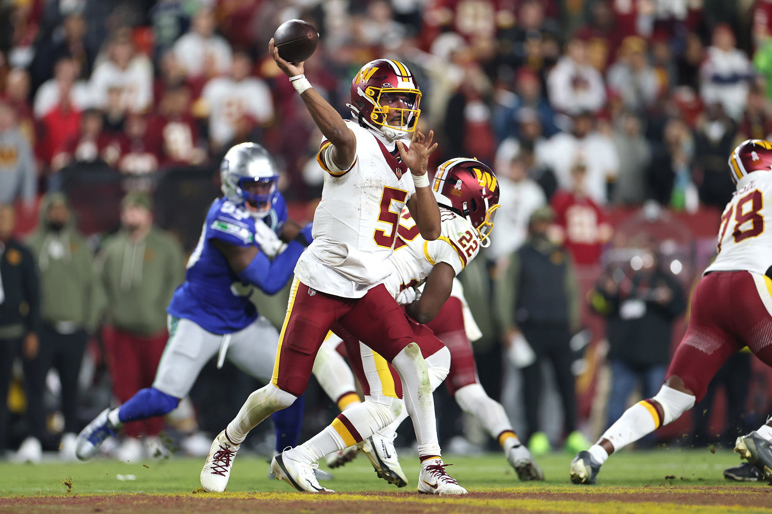 An injured star QB could play soon. Does that mean it's worth it?