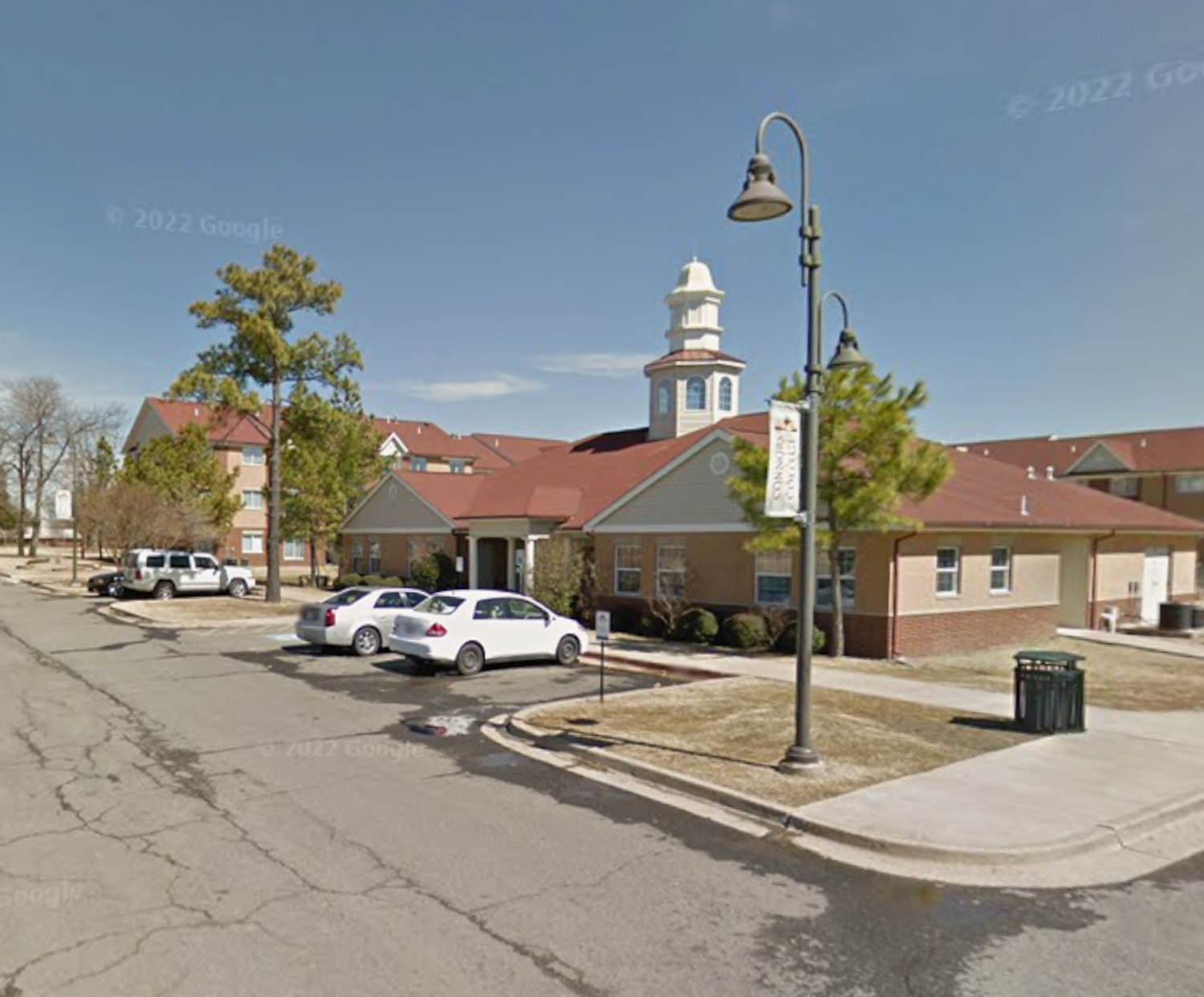 Oklahoma junior college basketball player dies following head injury​Oklahoma junior college basketball player dies following head injury 