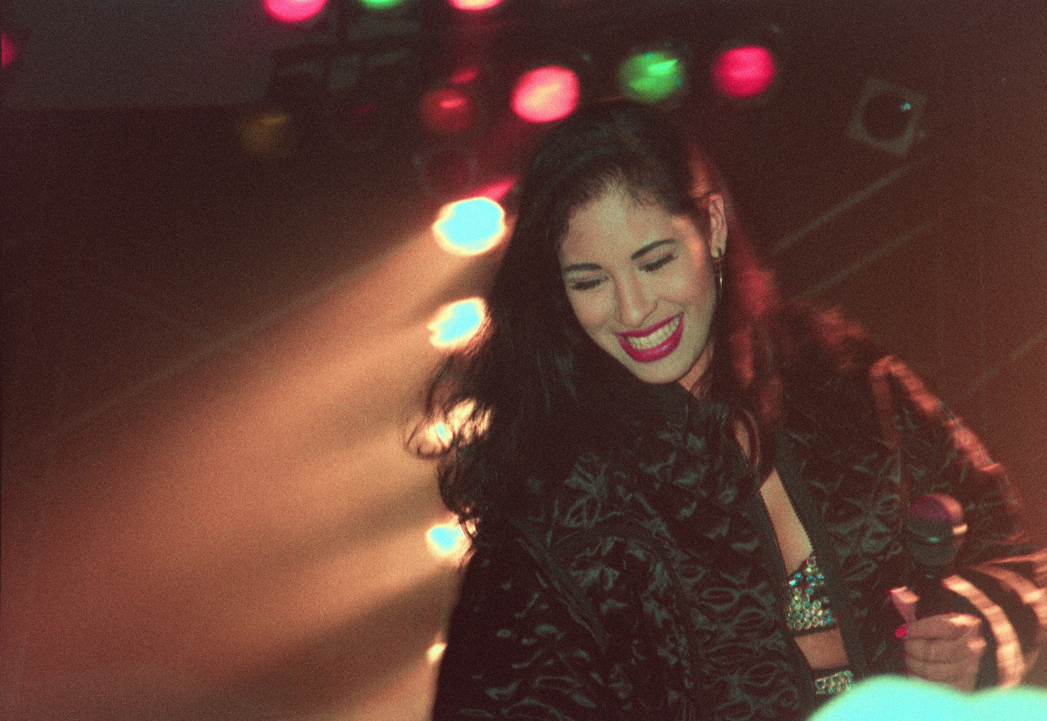 Suzette Quintanilla on Why Her Family is Sharing Never-Before-Seen Footage From Selena's Life