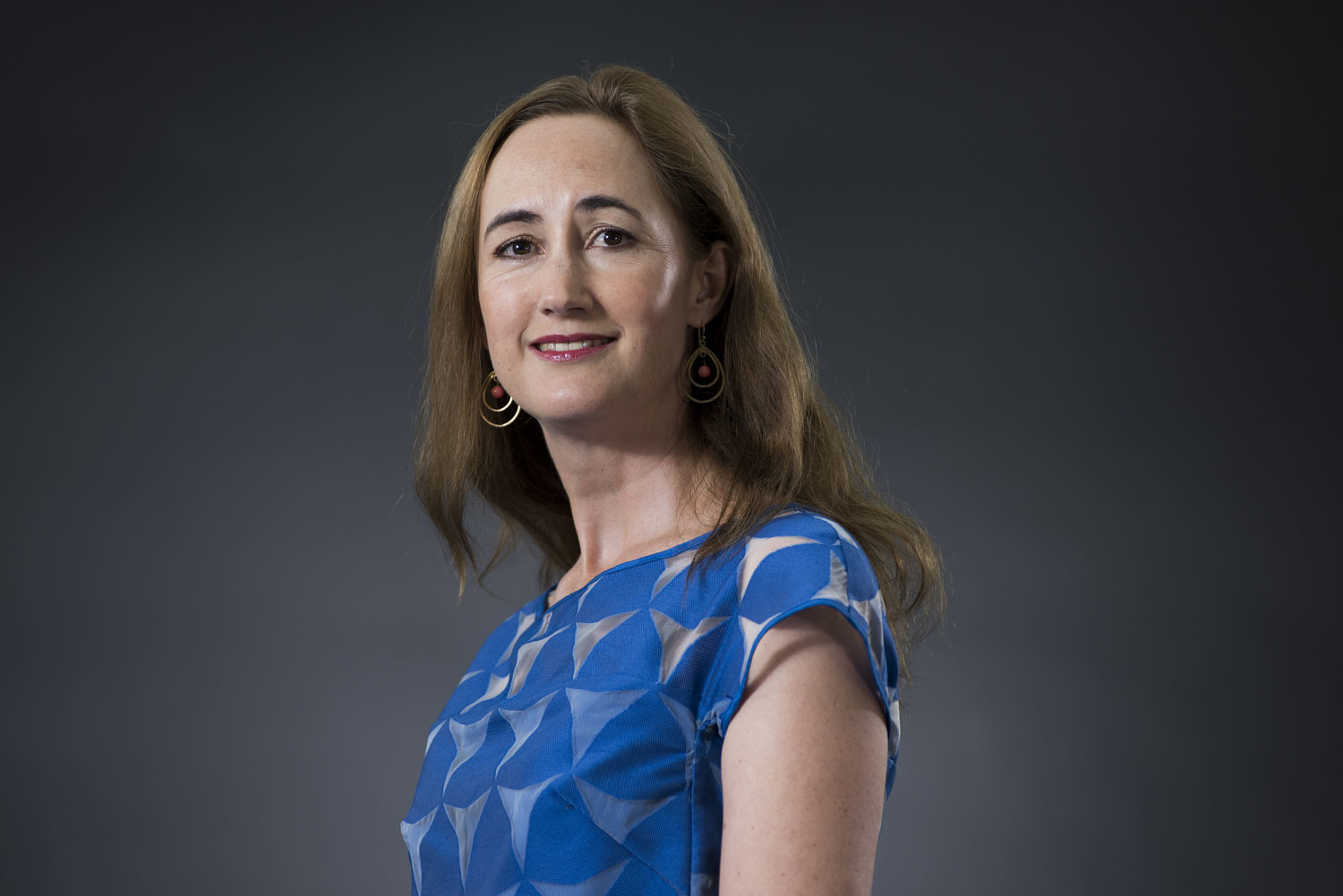 Sophie Kinsella, author of the bestselling 'Shopaholic' novels, dies at 55