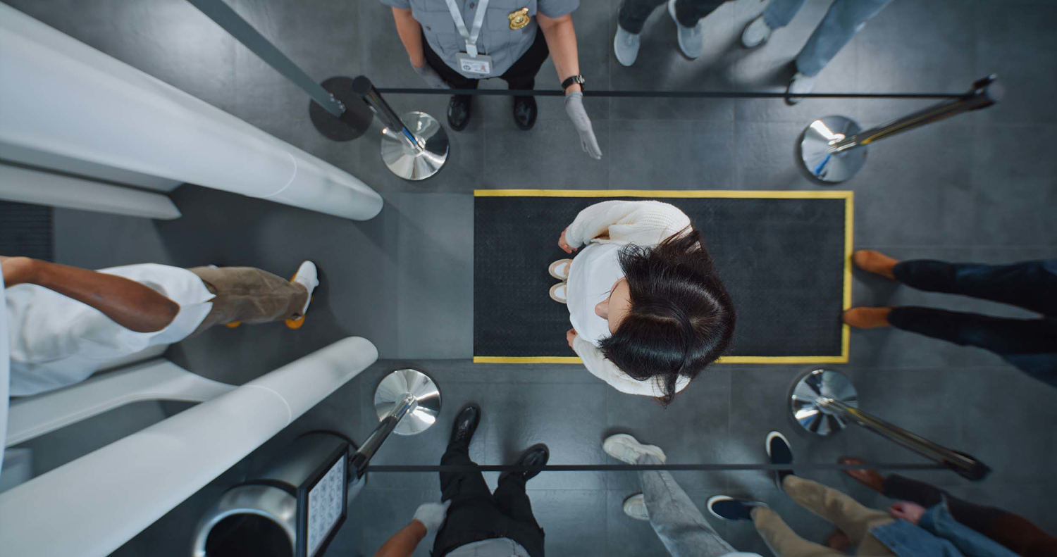 The 1 Piece of Clothing TSA Says Don’t Wear to Airports Over the Holidays