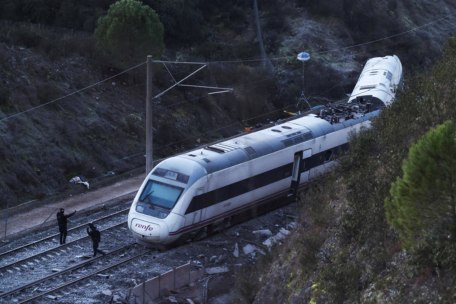 At least 39 dead, dozens injured after high-speed trains collide in Spain
