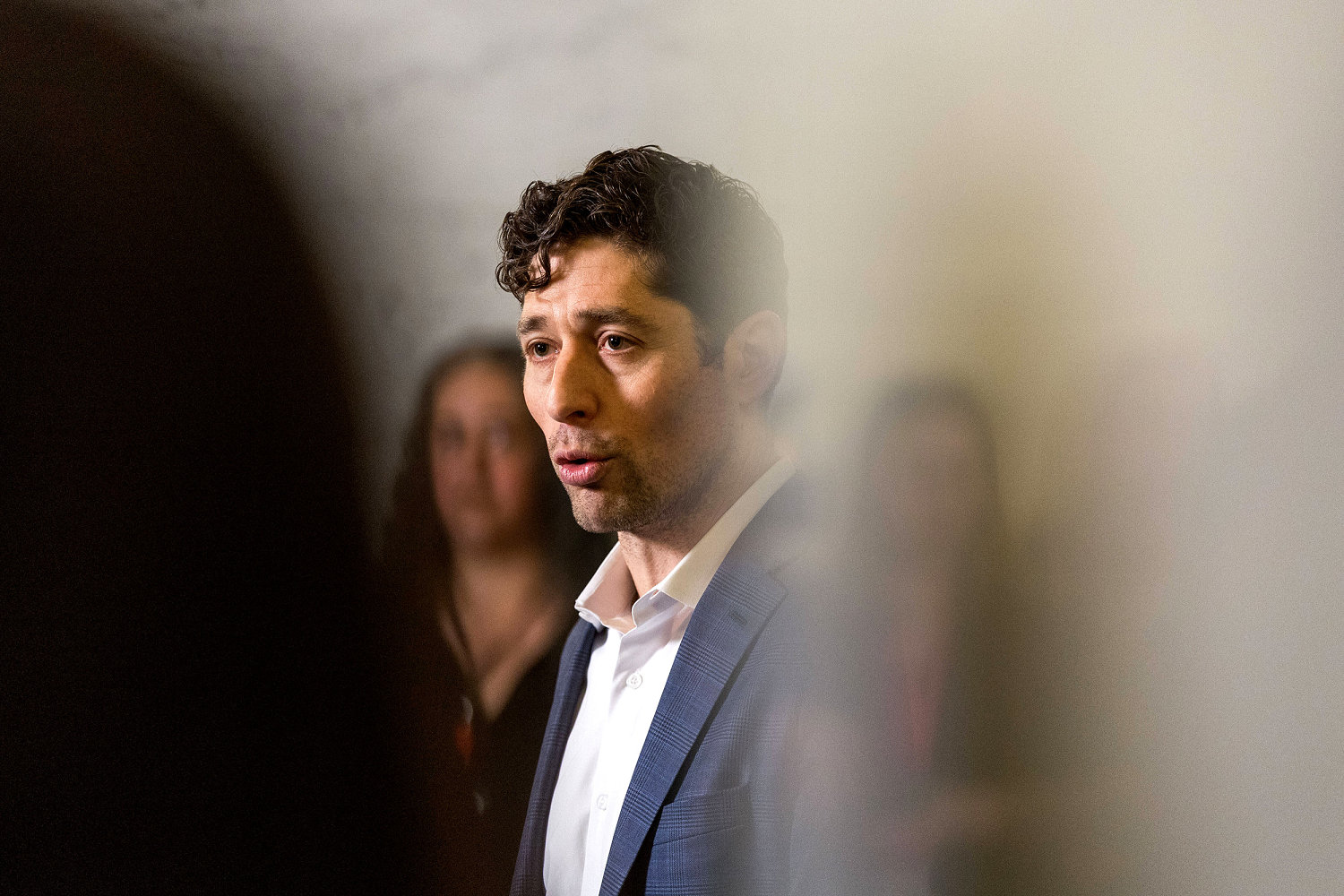 Minneapolis Mayor Jacob Frey emerges as city's 'emotional voice' following ICE shooting