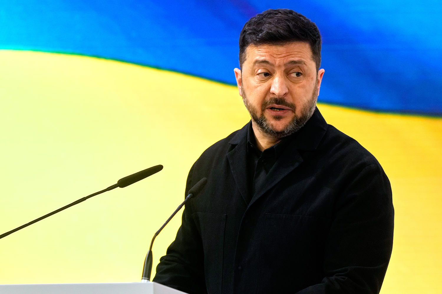 Zelenskyy says Ukraine, not Russia, is facing pressure to make concessions to end war