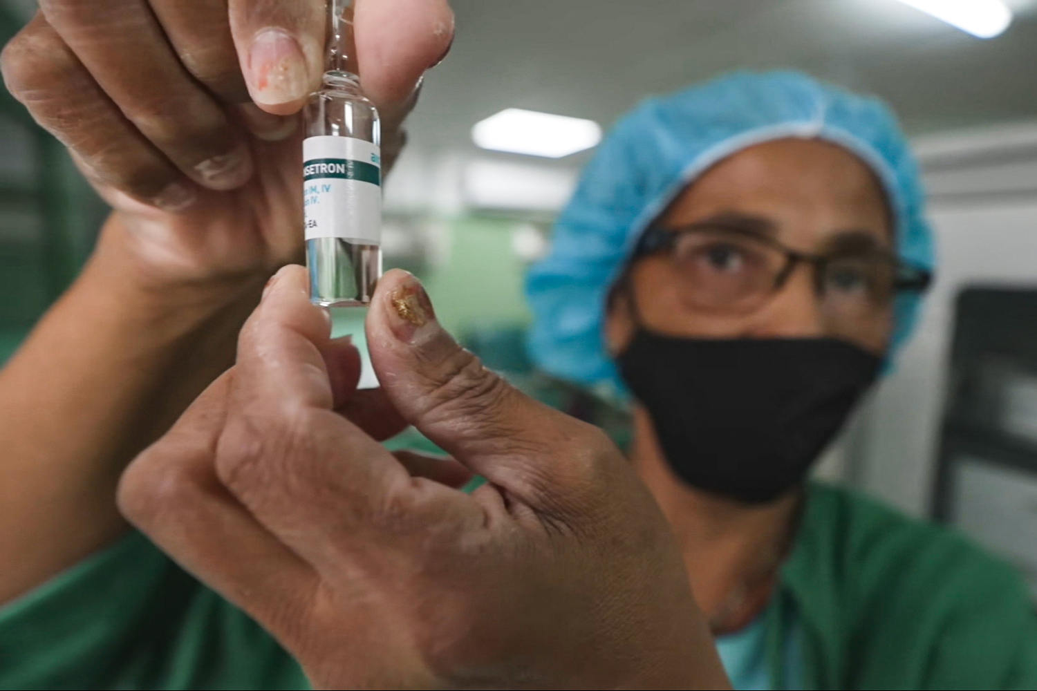 In a Cuban hospital, patients and doctors are hard hit by outages and fuel shortages 