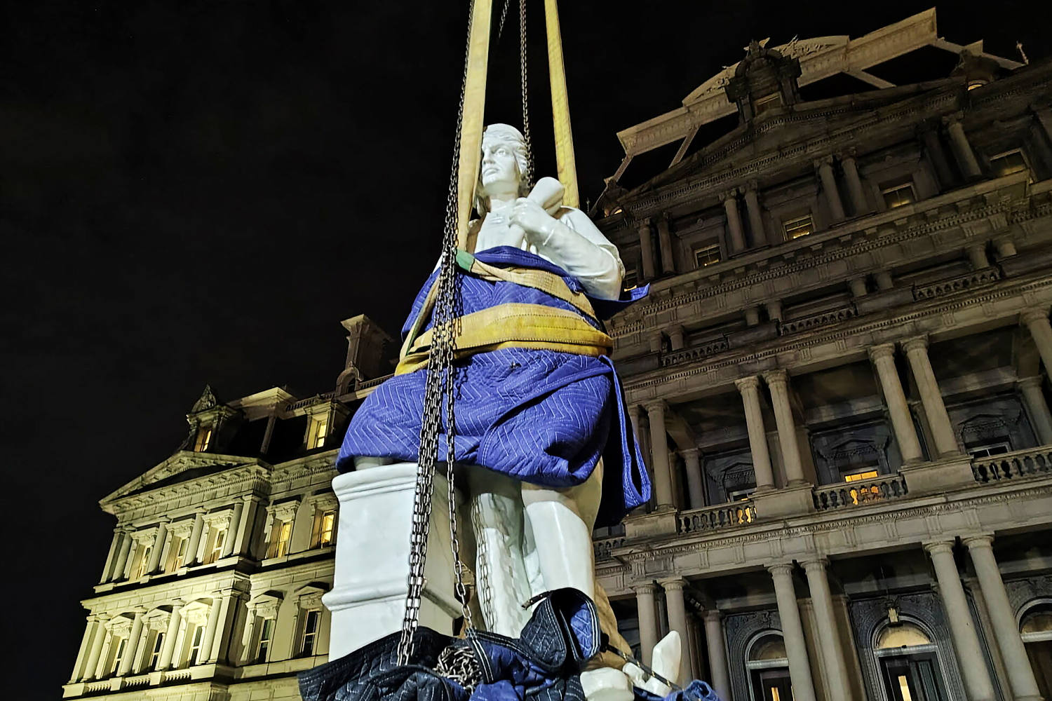 Trump places statue of Christopher Columbus near the White House
