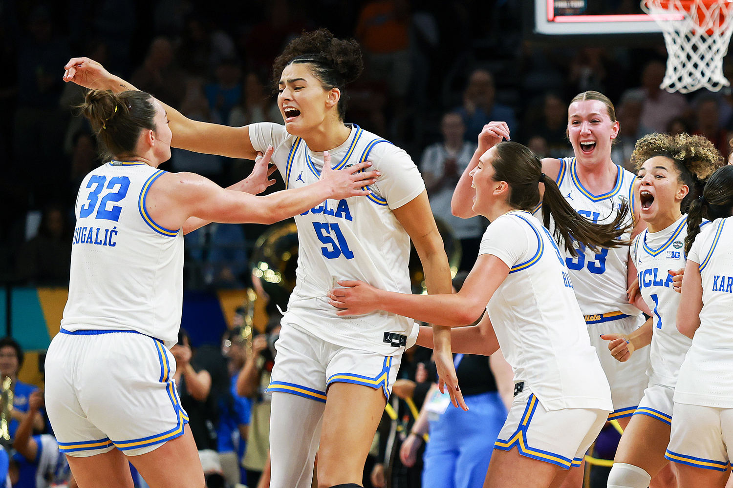 UCLA's unconventional strategy to win a national title — all seniors, all the time