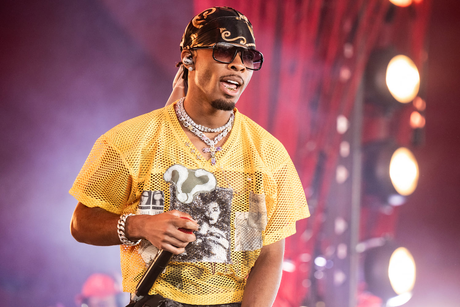 Teen found in singer D4vd’s trunk died from ‘multiple penetrating injuries,’ officials say