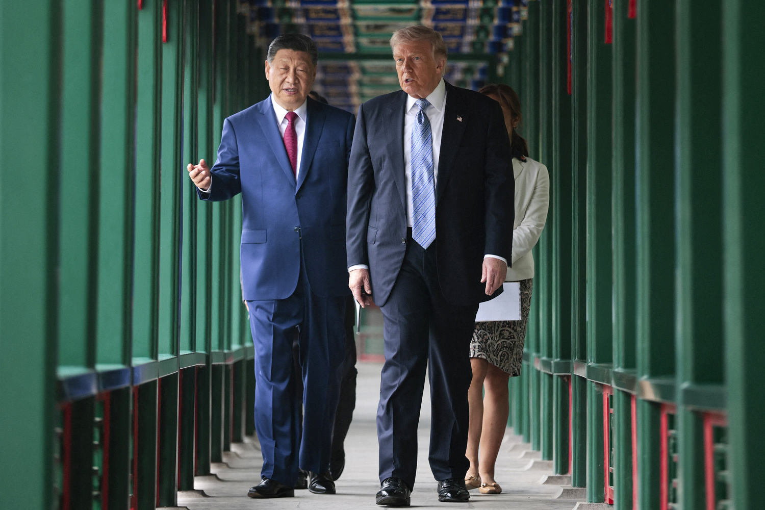 Trump wraps visit with Xi Jinping and CIA director meets with Cuban officials: Morning Rundown