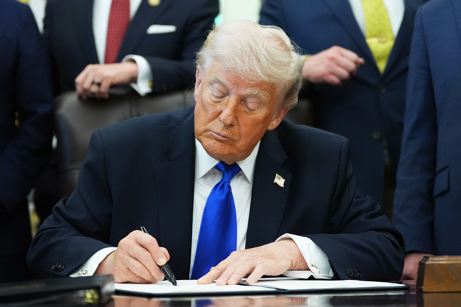 Trump signs order seeking early access to powerful AI models before their release