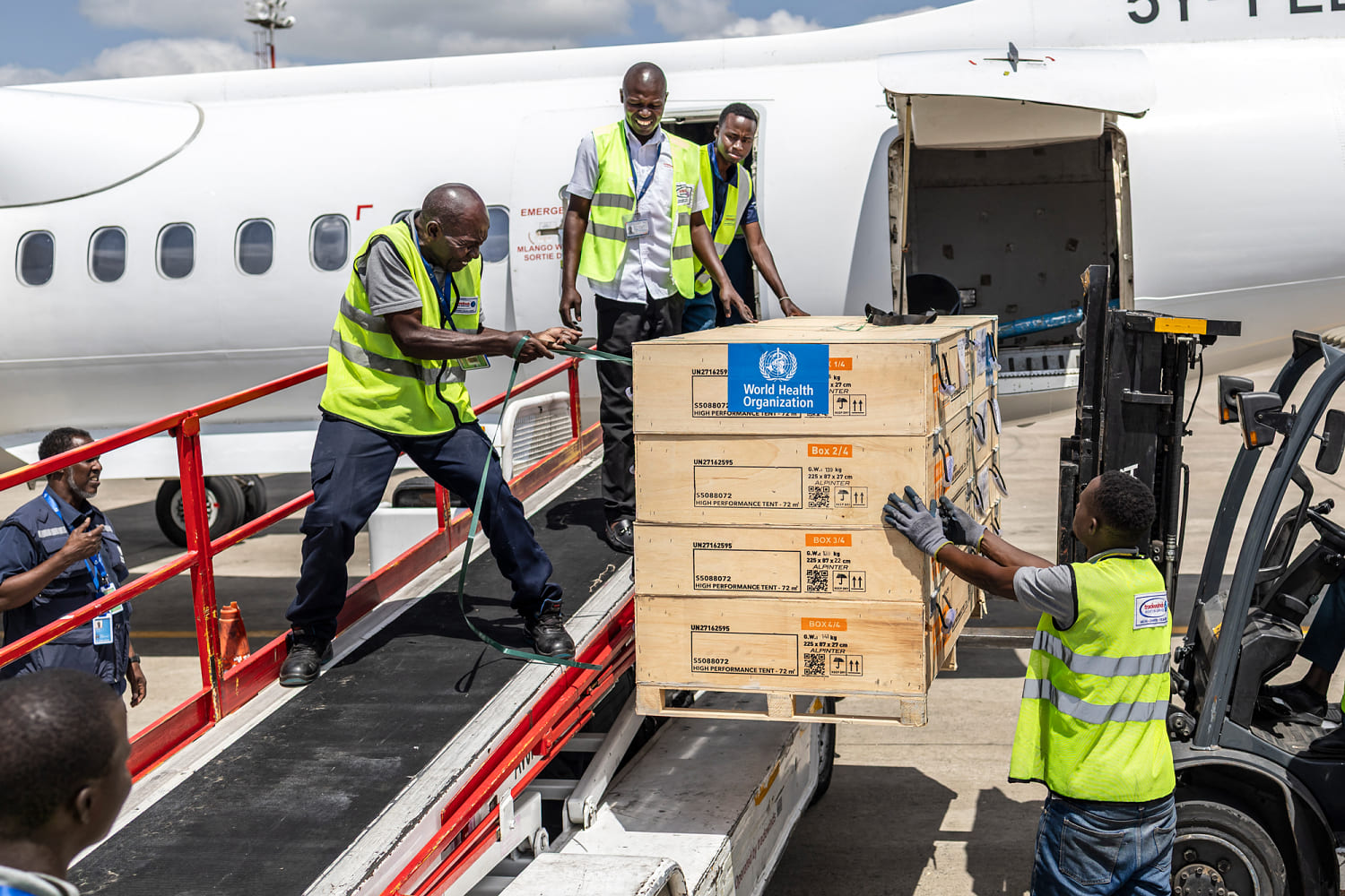 U.S. plans to send Americans exposed to Ebola to facility in Kenya