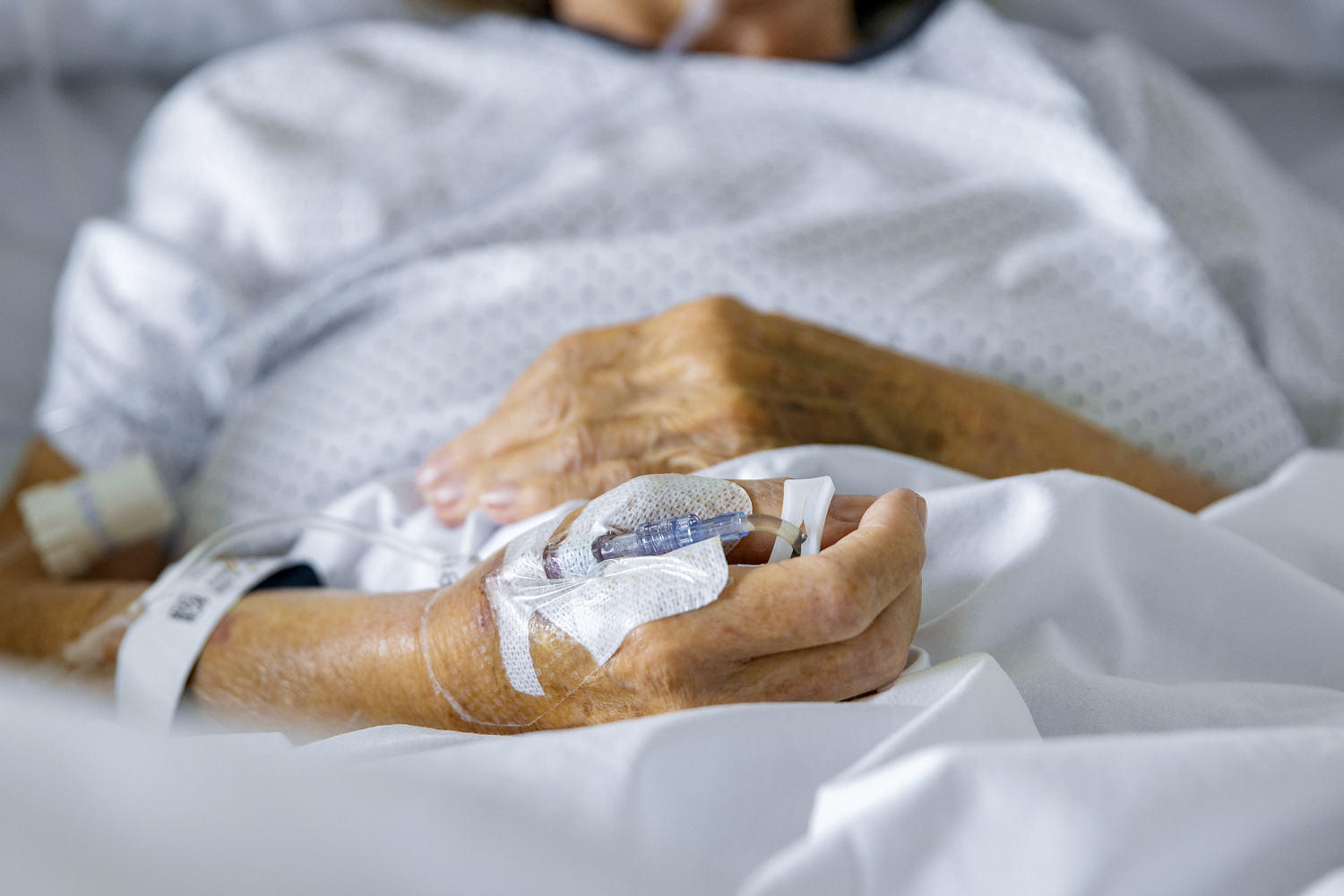 Medicare Advantage plans denied prior authorization requests at unusually high rates, HHS report finds