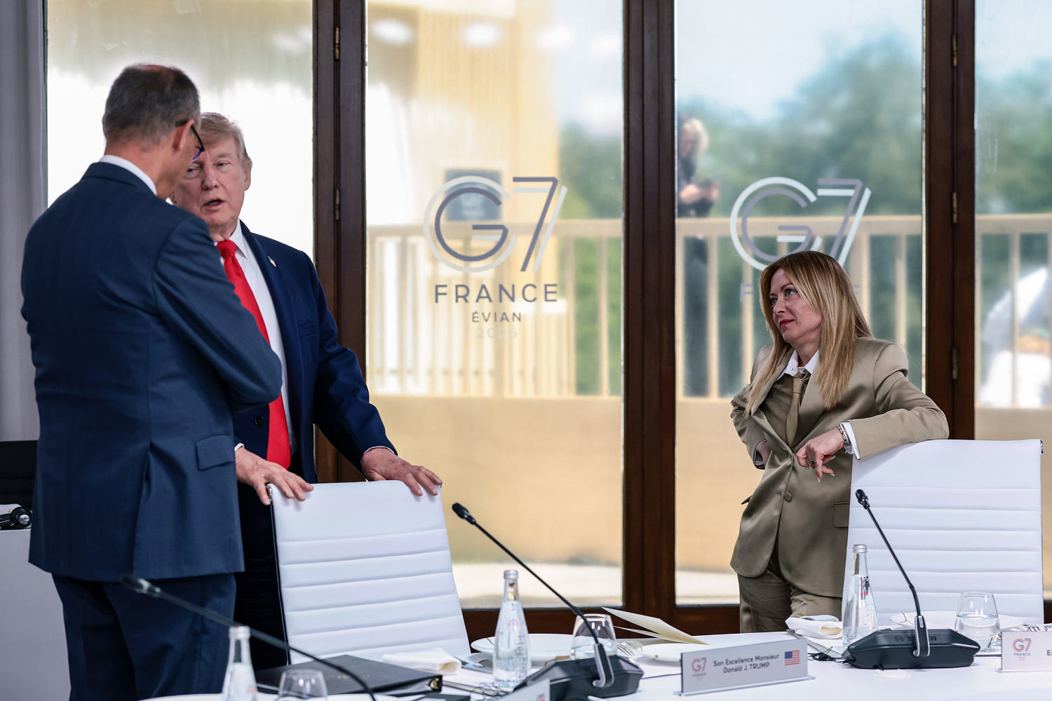 Trump ‘totally fabricated’ claim she begged him for a photo, Italy’s Meloni says
