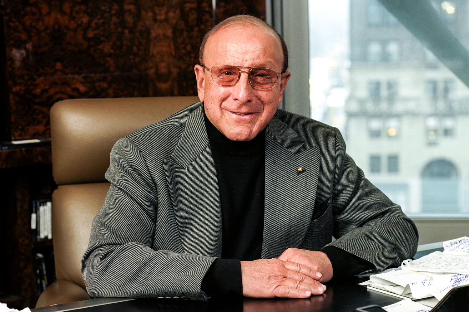 Clive Davis, legendary music mogul who worked with Whitney Houston and Bruce Springsteen, dies at 94