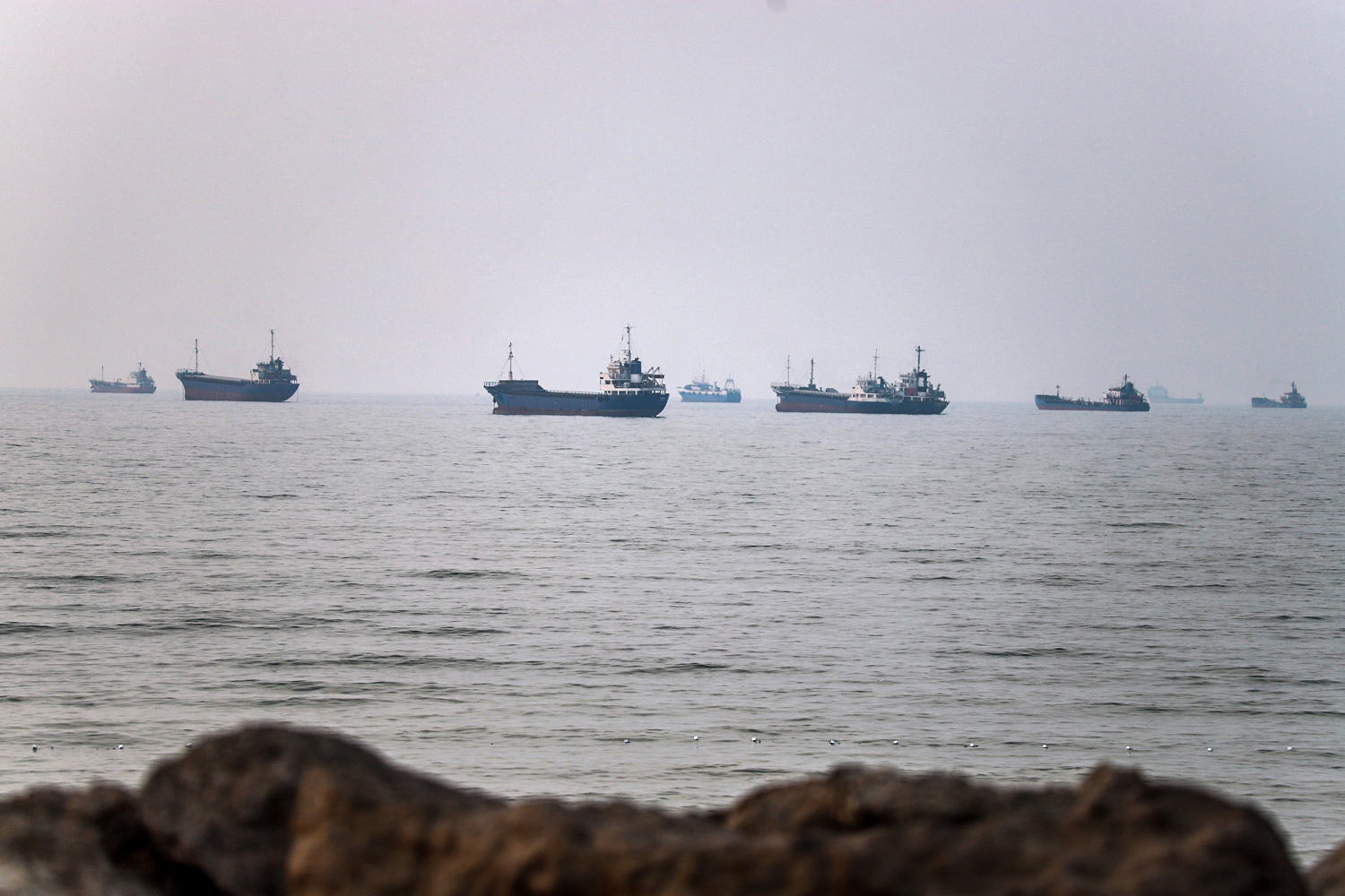 U.S. launches new attacks on Iran in retaliation for attacks on commercial ships, U.S. military says