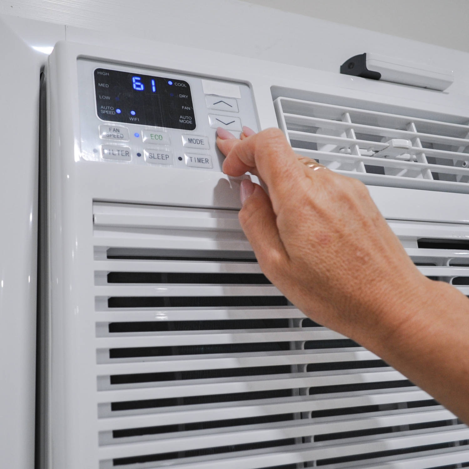 How to lower your air conditioning bill, according to experts