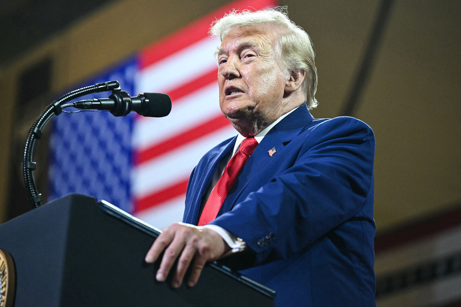 Trump hypes Mike Collins’ Senate campaign at Georgia rally