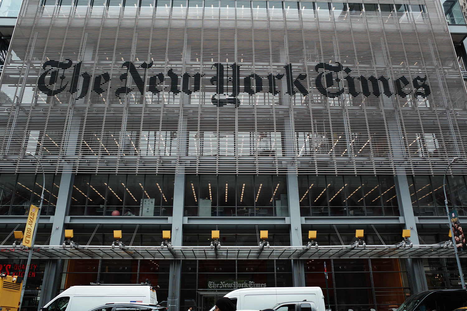 Justice Department agrees to withdraw subpoenas of New York Times journalists over Air Force One reporting