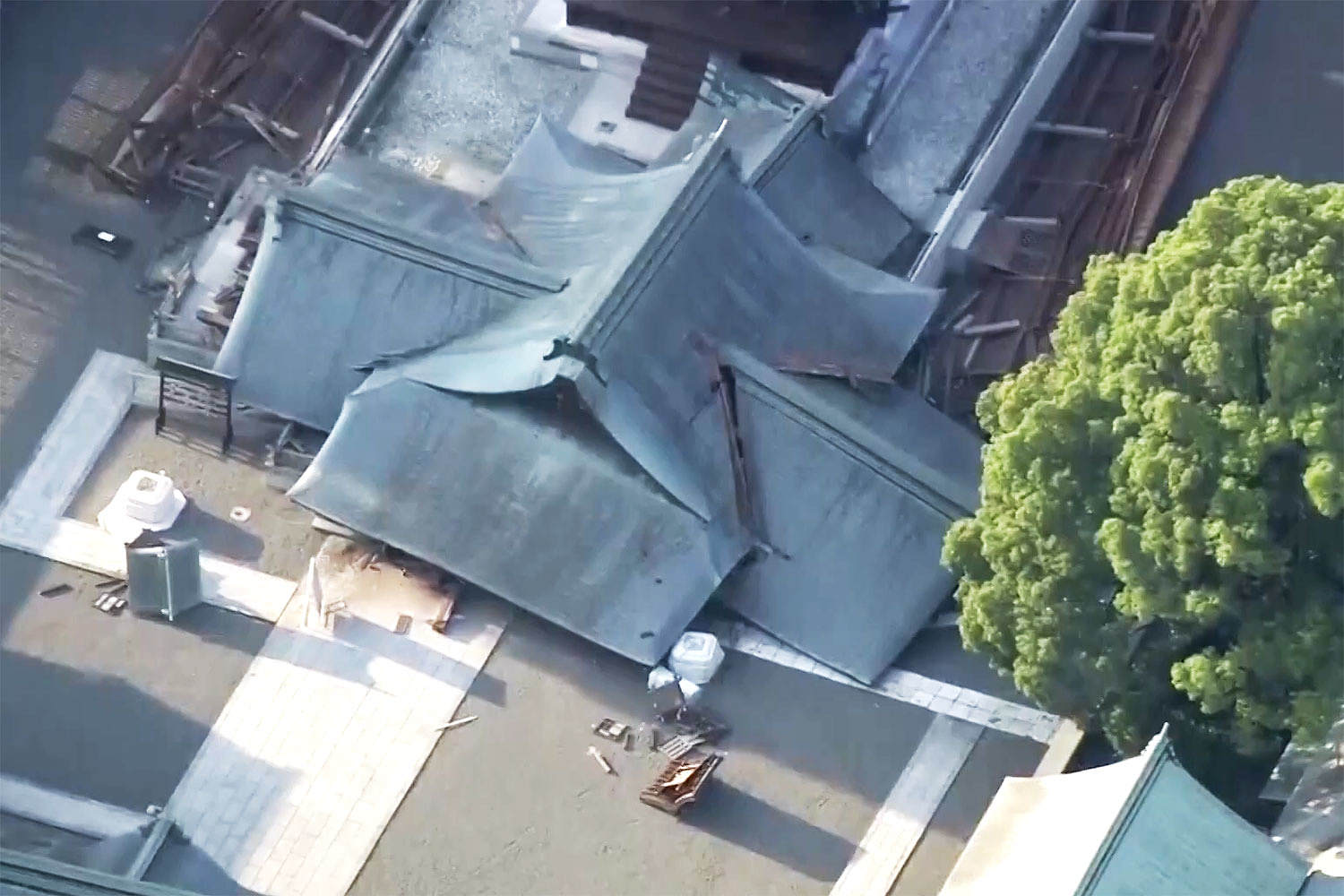 Major earthquake rocks southern Japan, injuring dozens