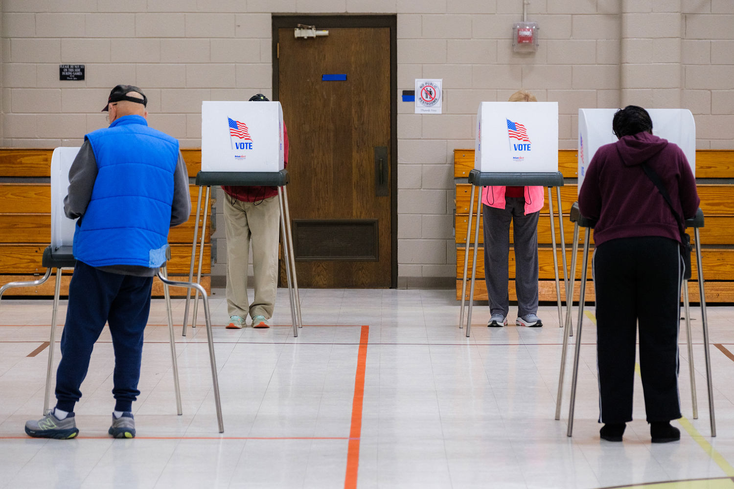 North Carolina lawmakers vote to make post-election challenges easier