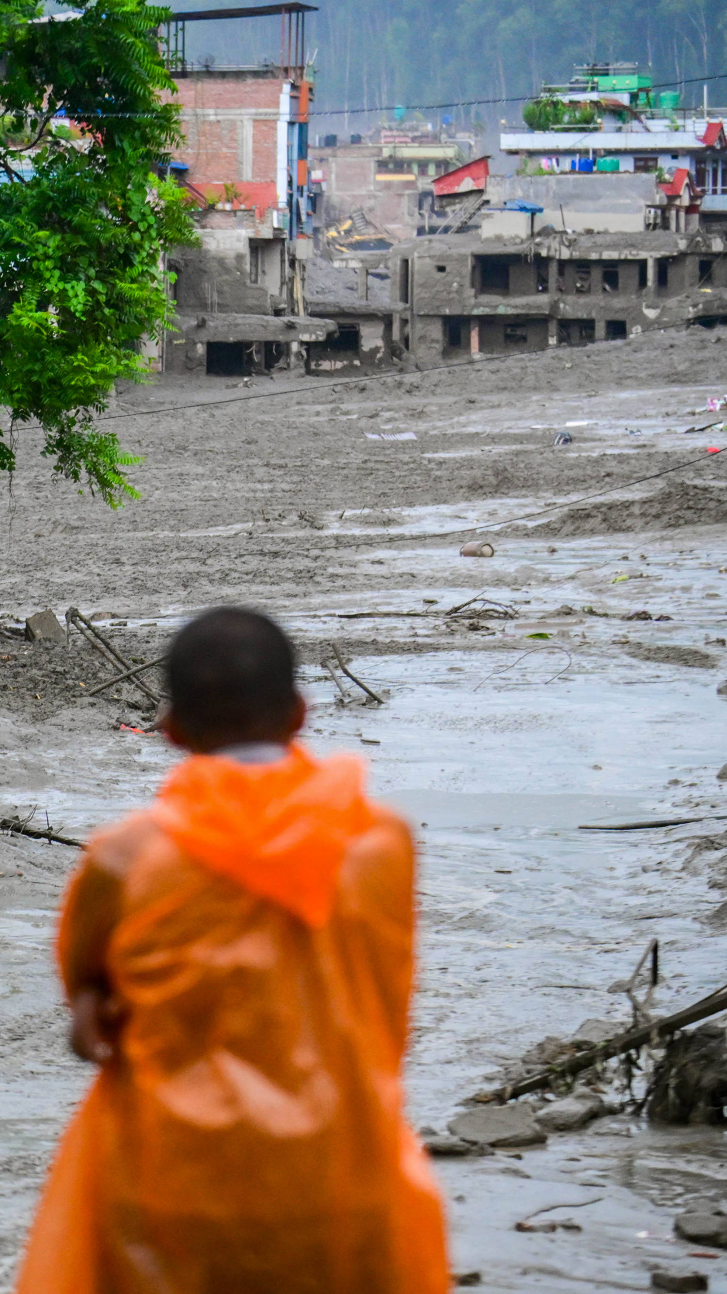 Glacier collapse may have caused Nepal floods and parents react to Meta settlement: Morning Rundown