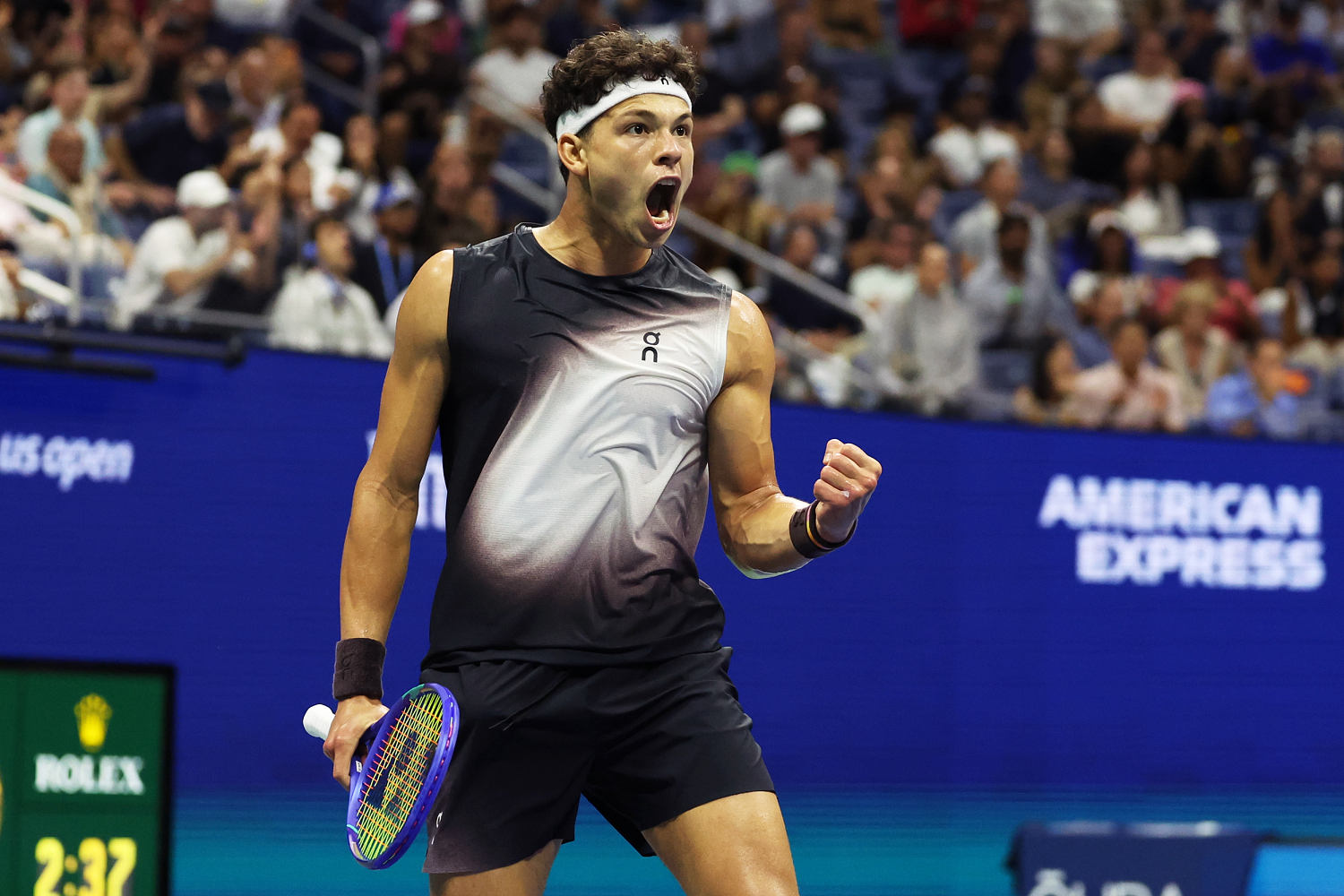American Ben Shelton outduels defending champ Alcaraz in U.S. Open’s latest-ever finish
