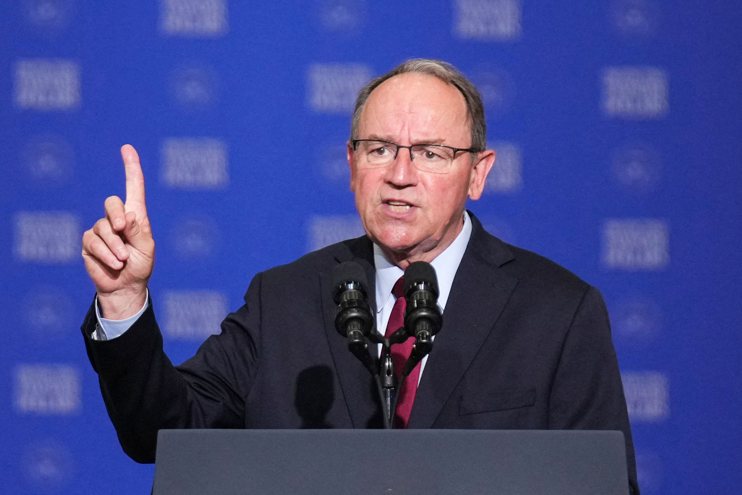 Wisconsin Rep. Tom Tiffany sustains minor injuries after emergency landing on lake