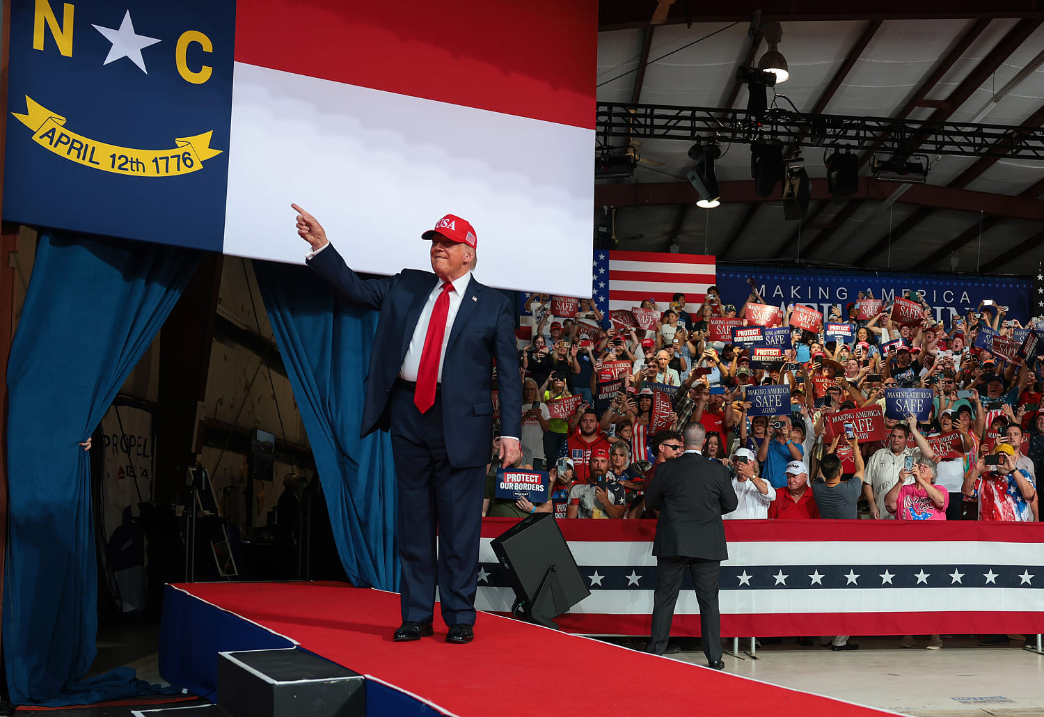 Trump bashes Democrats on crime while campaigning for Michael Whatley in North Carolina