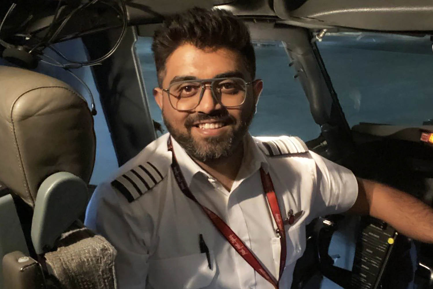 What we know about the pilot hailed as a hero for averting crash of Israel-bound plane