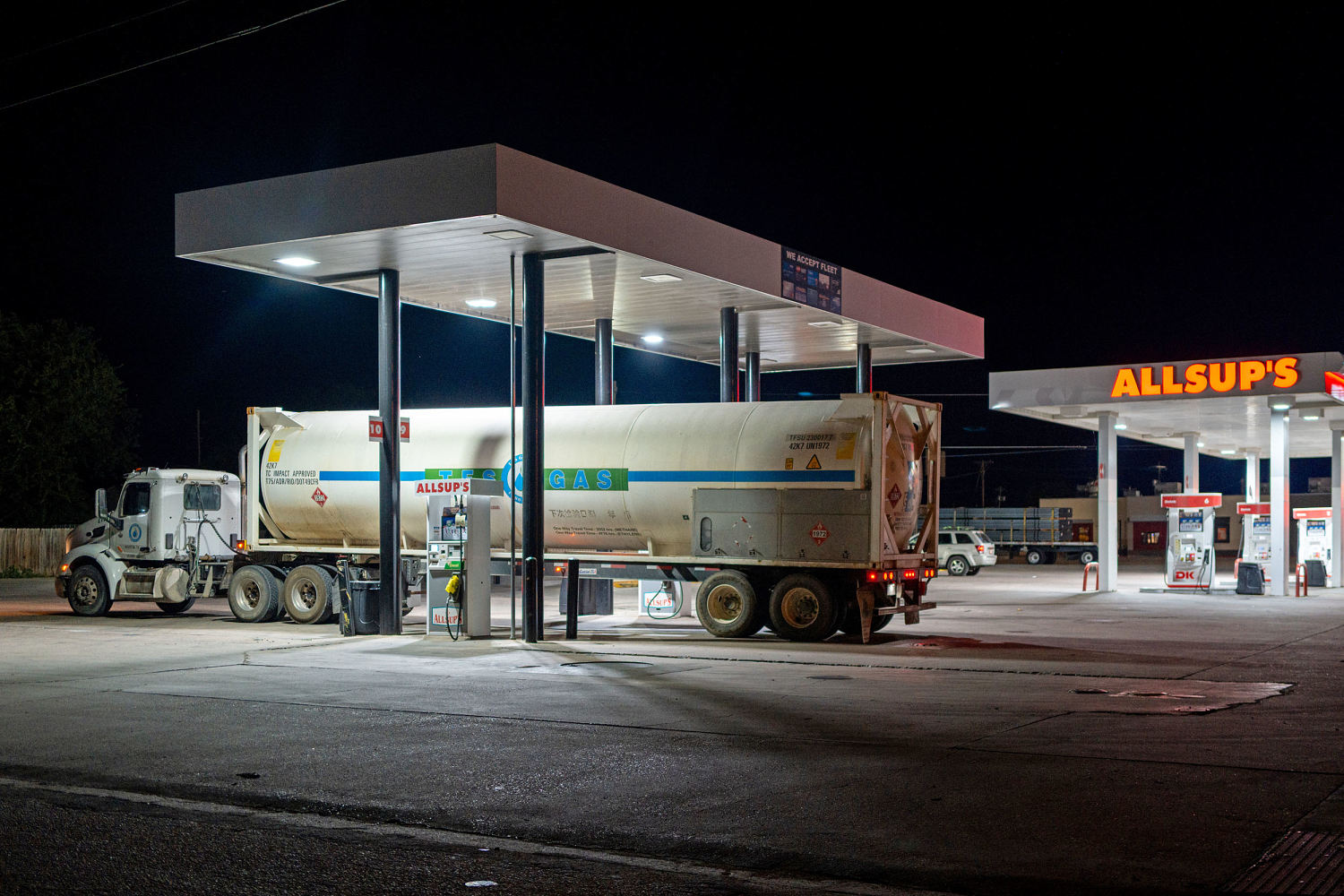 G-7 countries to release up to 100 million barrels of diesel and crude oil reserves
