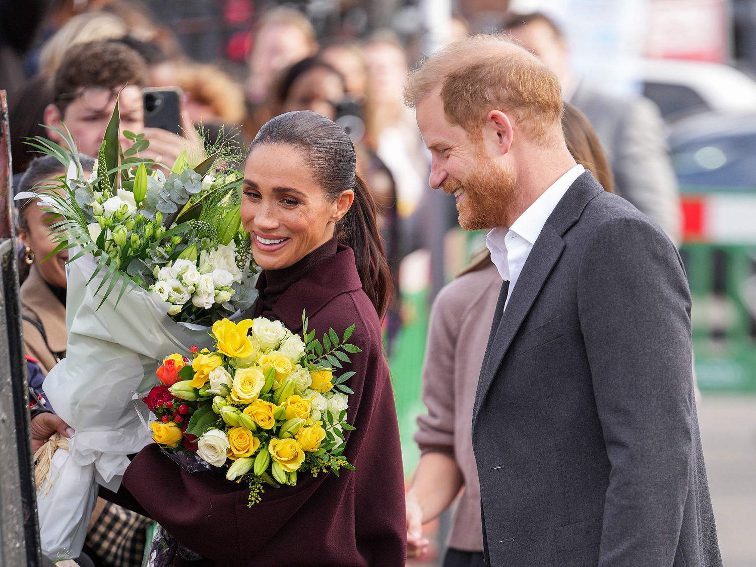 Harry and Meghan cheered on first joint appearance since returning to U.K.