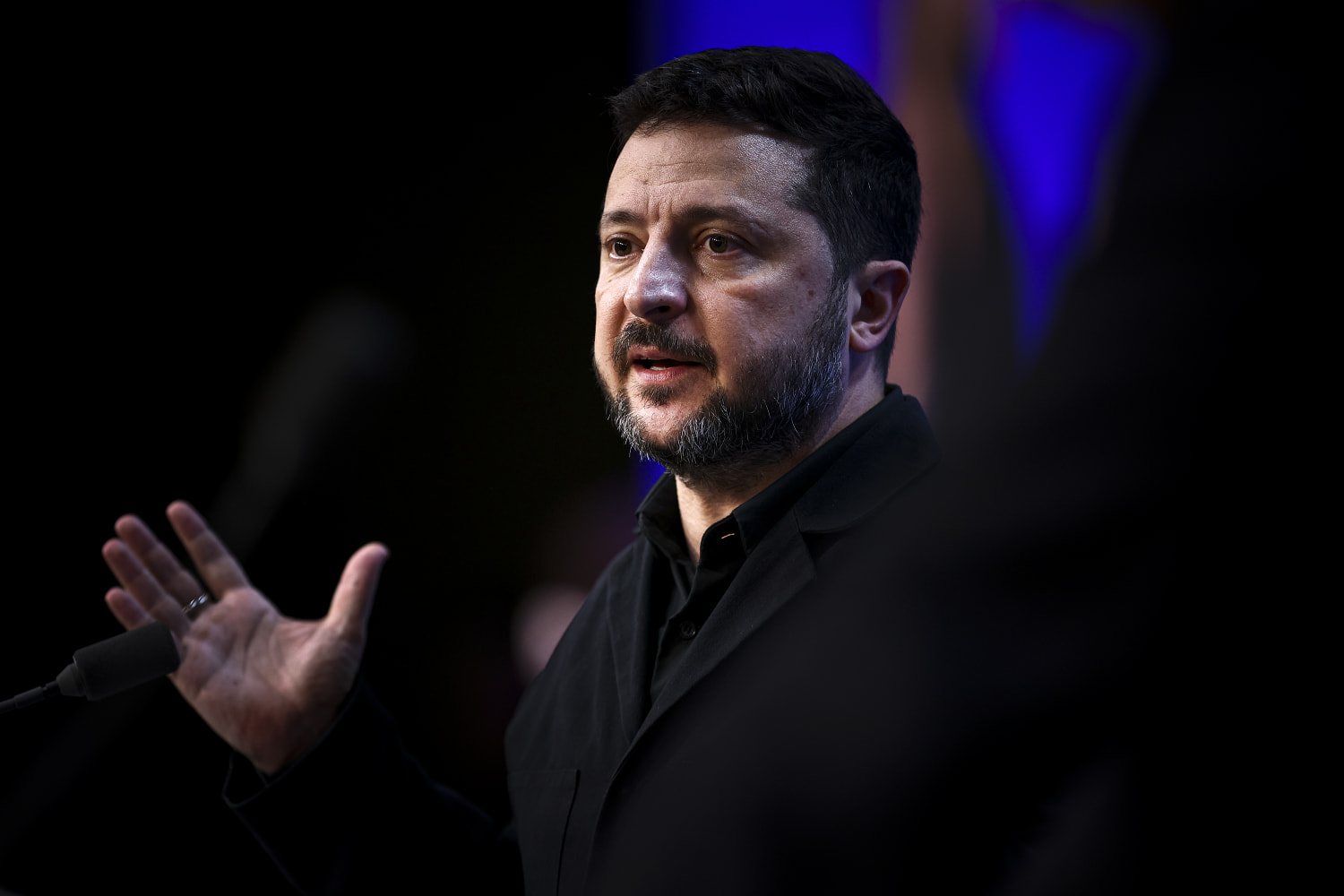 U.S. taking Putin’s side would be a ‘historic mistake,’ says Zelenskyy