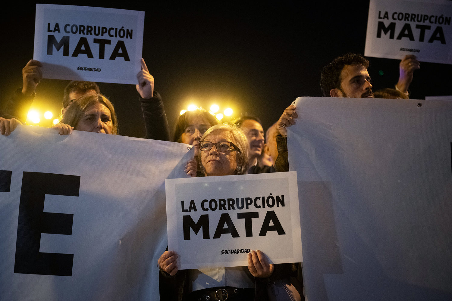 Protests erupt in Spain after train crash kills dozens