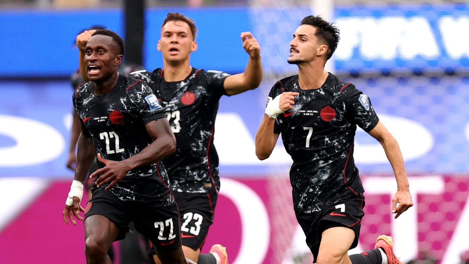 Stephen Eustáquio marca un golazo y adelanta a Canadá ante Sudáfrica en los dieciseisavos de final