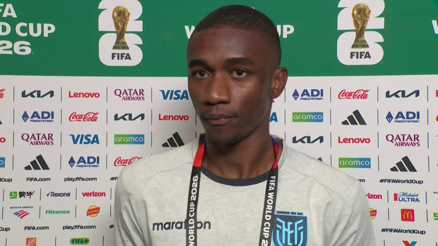 Castillo: “Este partido se vive como un clásico, pero el fútbol se juega once contra once”
