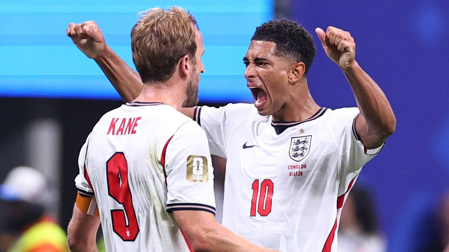 Harry Kane firma un doblete y clasifica a Inglaterra a los octavos de final.