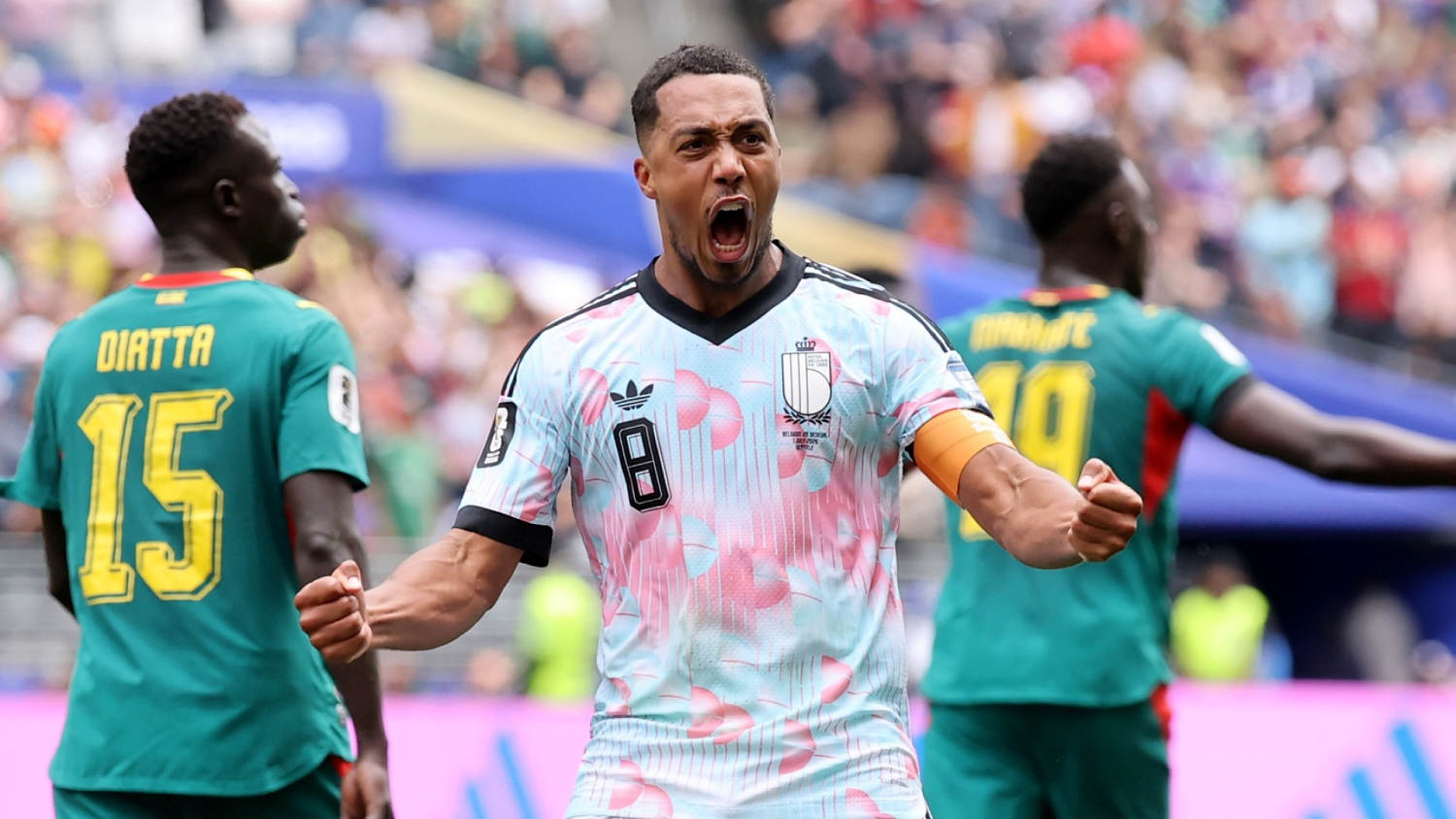 Youri Tielemans le devuelve el alma a Bélgica y empata el juego 2-2 ante Senegal