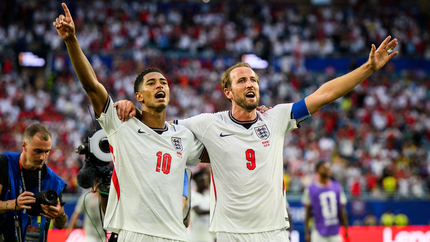 Inglaterra llega a semifinales entre remontadas y carácter | Conexión Mundial